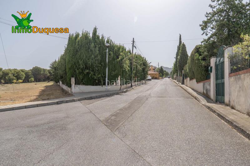 Foto b4290153-f3ab-41b3-85f4-94161c1a6817. Xalet amb calefacció aparcament piscina a Cumbres Verdes Zubia (La)