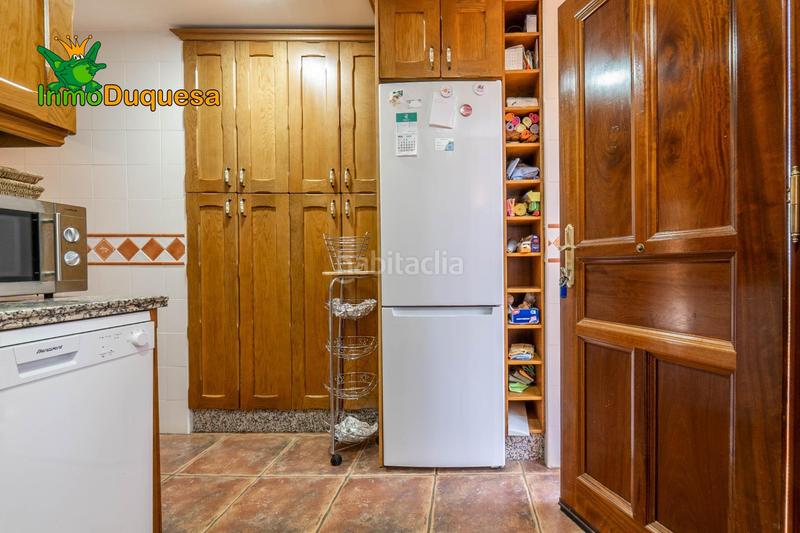 Foto e1df0fd0-d56e-42e8-b713-6415445b02c3. Xalet amb calefacció aparcament piscina a Cumbres Verdes Zubia (La)