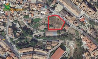 Terreny residencial a Calle maitena 2. Haznos tu oferta de precio!! solar urbano de 1.476 m especial pr