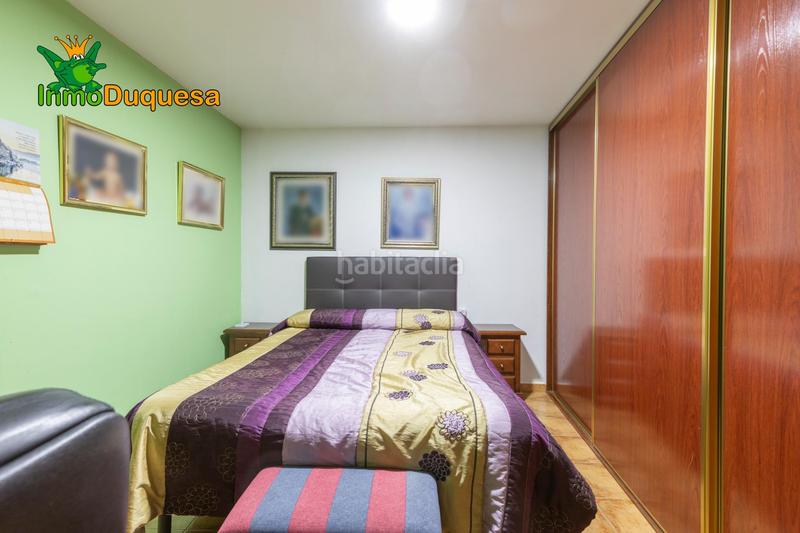 Foto 44bf5bad-95e8-483f-a672-ce7605fa4a79. Casa amb calefacció aparcament a San Francisco Javier Granada