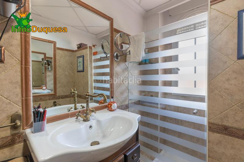 Foto d4fcac3a-4d1a-4479-aa3b-13b32e103da2. Casa amb calefacció aparcament a San Francisco Javier Granada