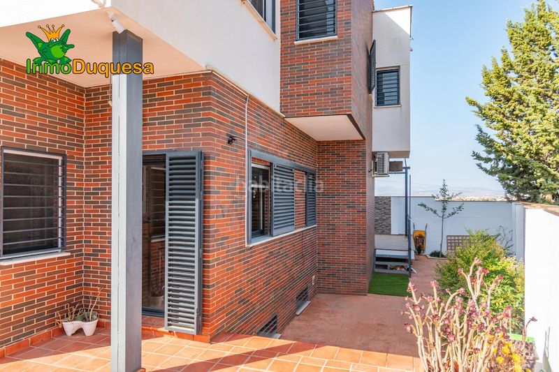 Foto 2f4e6112-76b8-4caf-8a29-71f577e2d726. Xalet amb aparcament piscina a Polideportivo Alhendín