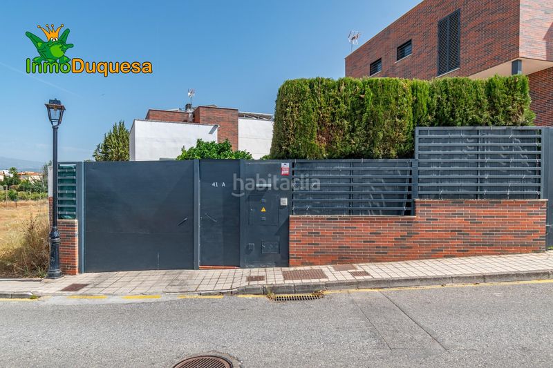 Foto f4bb5835-69f1-4124-8c1d-02a6474f051a. Xalet amb aparcament piscina a Polideportivo Alhendín