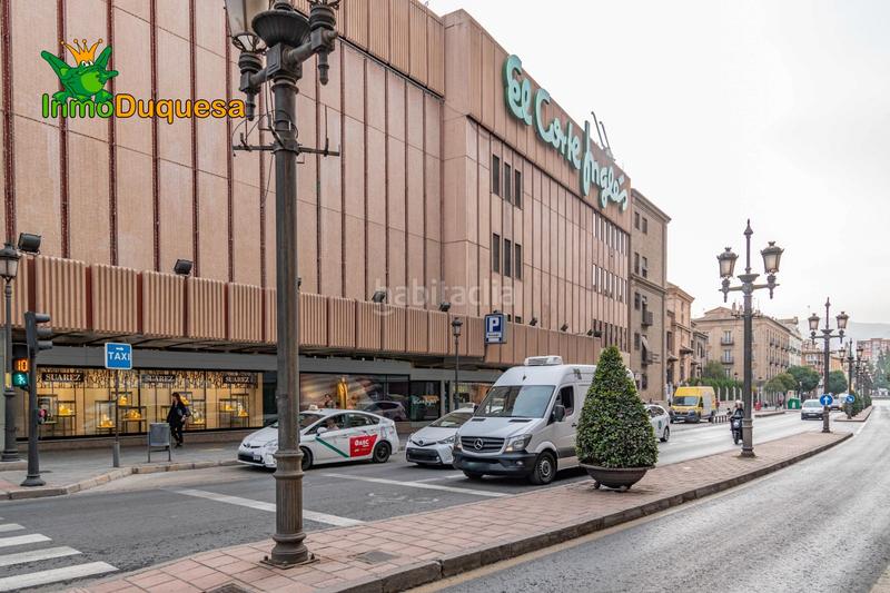 Foto 75f2914b-7759-4113-8923-008188e43a60. Piso  junto a plaza mariana pineda reformado en Granada