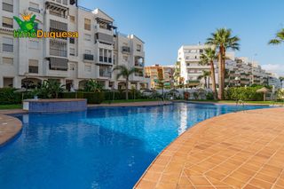 Etagenwohnung in Salobreña Costa. Piso a 80m de la playa. con todos los servcios