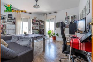 Pis a Cúllar Vega. Piso en el centro de cullar vega