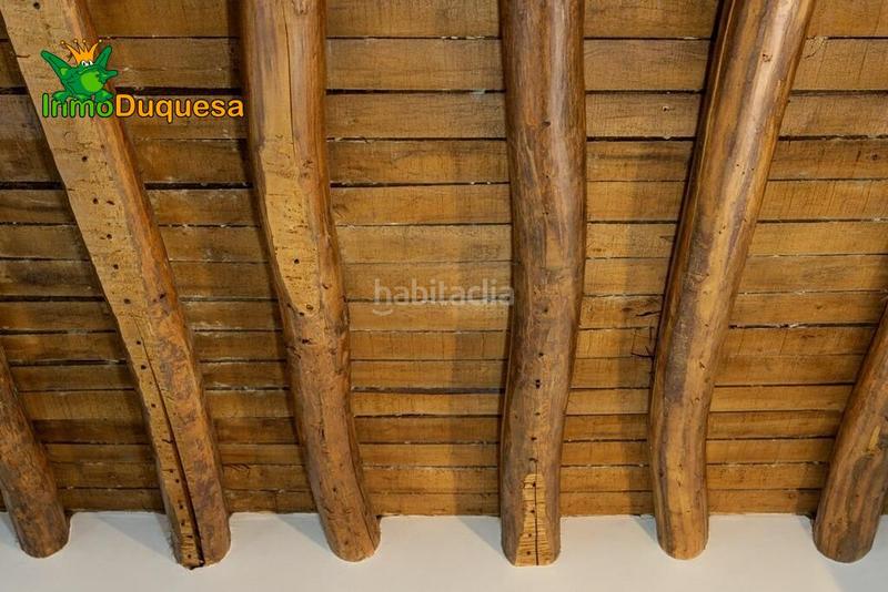 Foto 193a8e92-1062-446c-8353-1e2a94fcacb8. Semi detached house with parking pool in Rosaleda - Juventud Granada