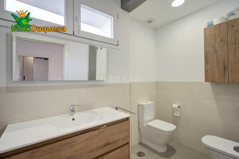 Foto 216cbfa0-763e-492b-a96b-0034af2a029d. Semi detached house with parking pool in Rosaleda - Juventud Granada