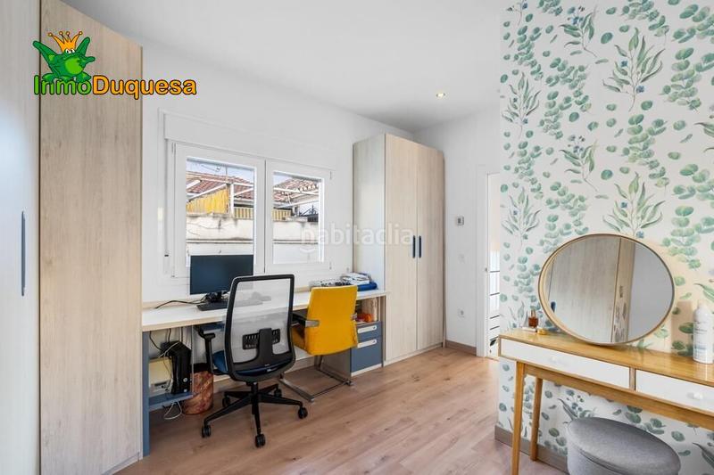 Foto 5839266f-c99f-4e1a-8d11-941e54d98c73. Semi detached house with parking pool in Rosaleda - Juventud Granada