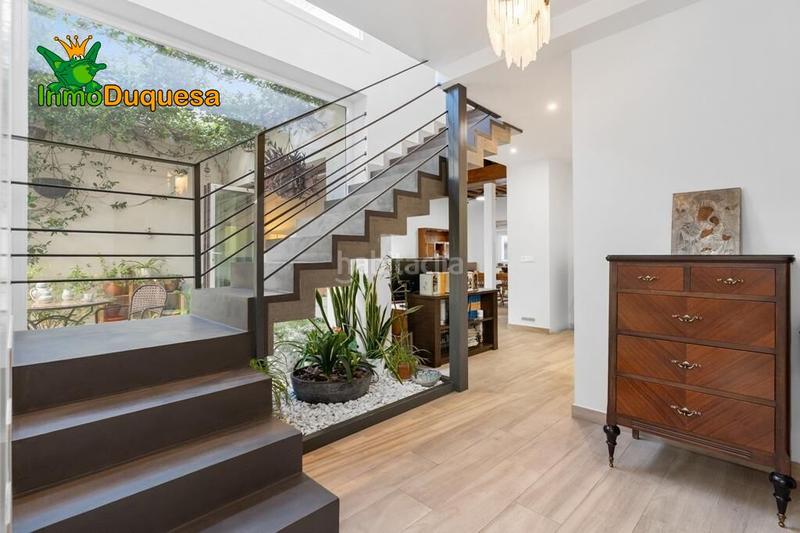 Foto a28066c4-a5ba-4ede-af62-2ae3fe0e0ece. Semi detached house with parking pool in Rosaleda - Juventud Granada