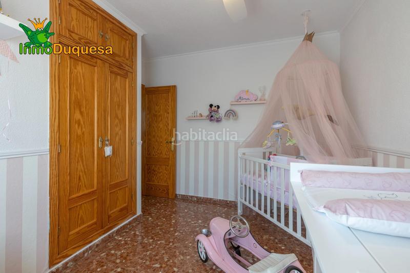 Foto 0356fda2-8f4e-40f4-87de-f1aa2e71b286. Casa pareada  en gojar con 4 dormitorios. en Gójar