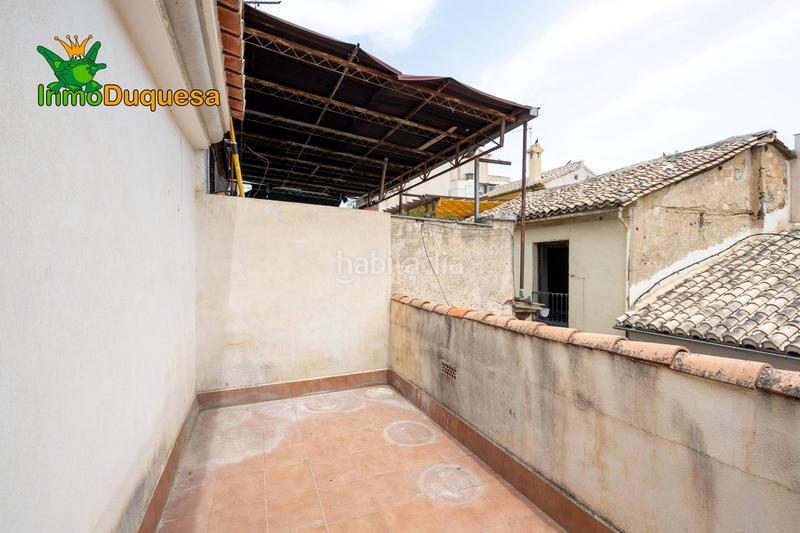 Foto 94c2b164-37cb-4463-8dd9-765a8dbee88c. Casa adosada casa en pleno centro capital. con aparcamiento y patio. en Granada
