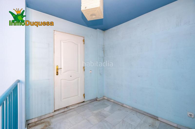 Foto ca9aa7cb-6a43-4f48-9d30-04aa5a8585ef. Casa adosada casa en pleno centro capital. con aparcamiento y patio. en Granada