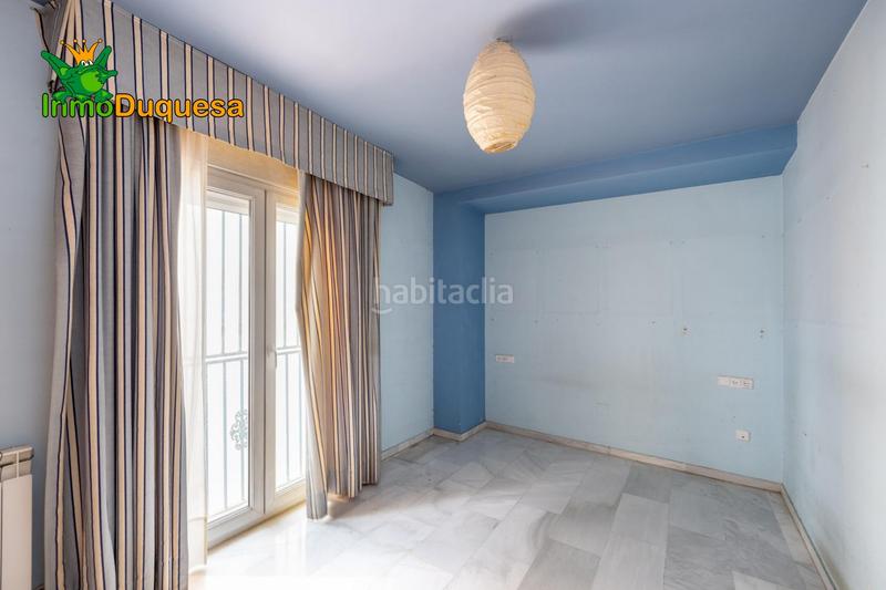 Foto fac61b15-3680-45d8-8e91-342ad3f21957. Casa adosada casa en pleno centro capital. con aparcamiento y patio. en Granada