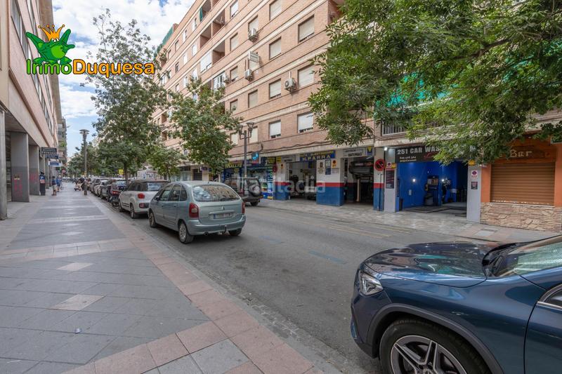 Foto 55bcc58e-04b6-4edb-88c7-fa349f6598b3. Local comercial  en pedro antonio de alarcón. en Granada