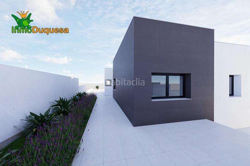 Foto 7597881d-0053-480a-bcd1-7bac0fe64625. Chalet moderno chalet independiente en la zubia. en Zubia (La)