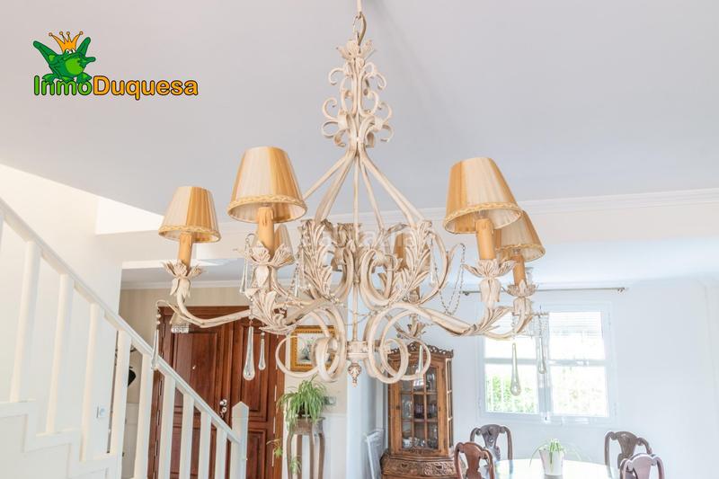 Foto a38fee5a-e50a-4487-adeb-ad2b5c7a8efe. Chalet  casi a estrenar. te encantará. en Barrio de la Vega Monachil