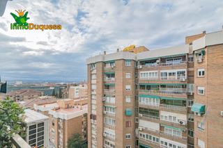 Piso en Cervantes. Gran piso en granada centro