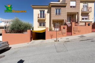 Doppelhaus in Huétor Vega. Casa pareada en huetor vega  rebites
