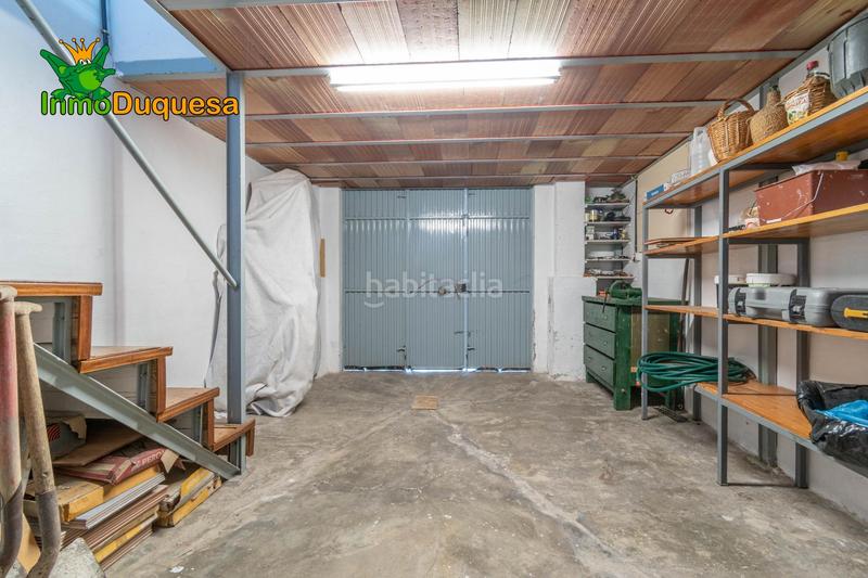 Foto 238913aa-13c1-48e7-a0ad-fb0c21a9a4f3. Casa aparellada amb aparcament a Jun