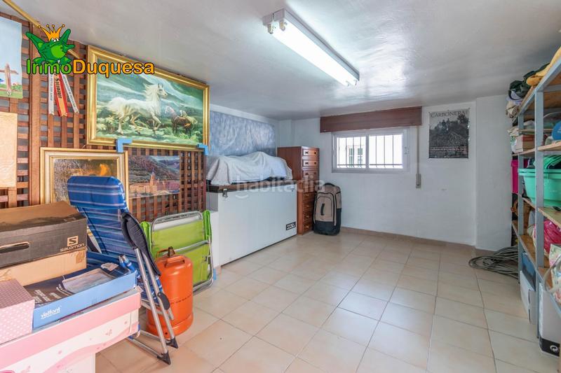 Foto 59c54997-26d8-4c89-95bb-4b81df7df36e. Casa aparellada amb aparcament a Jun