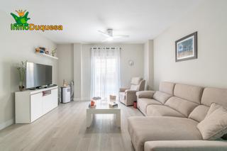 Appartement à Albolote. Piso reformado para entrar a vivir. cerca del metro en albolote.