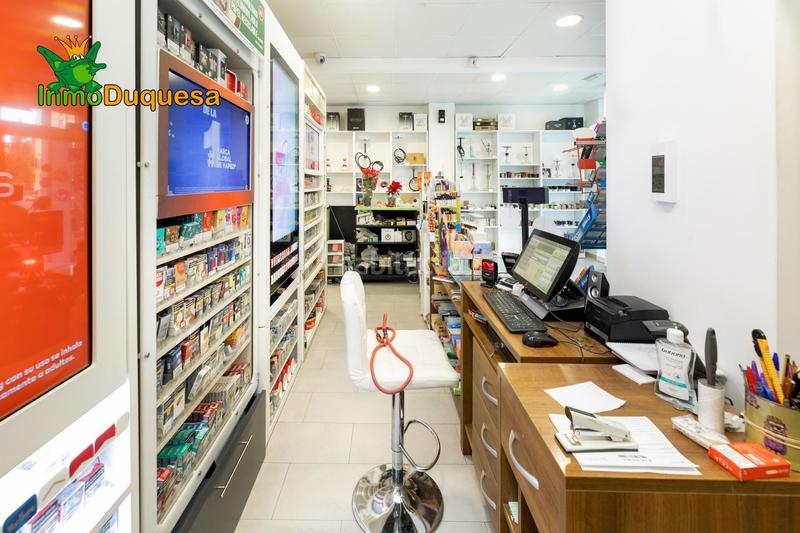 Foto 818b1dde-e4da-41c1-a911-ad40c97097f9. Alquiler local comercial estanco en traspaso capital. en Granada