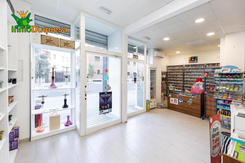 Foto 9f9189c2-2857-4ddc-847c-735d8b5d6b7e. Alquiler local comercial estanco en traspaso capital. en Granada