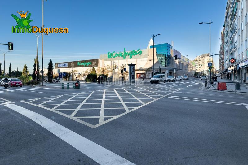 Foto a2180655-5f45-40ee-bdba-9d6e88005005. Lloguer local comercial a Camino de Ronda Granada