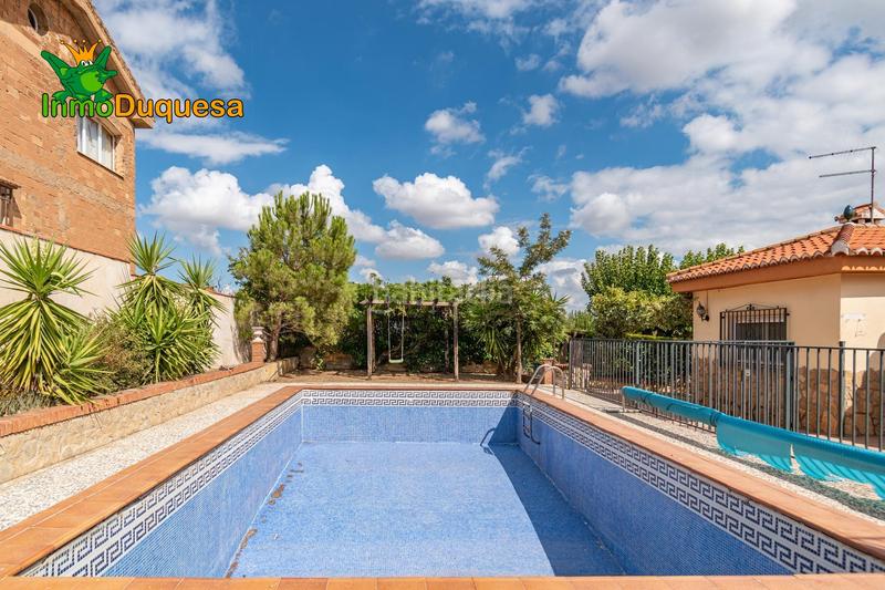 Foto 115d7114-b49b-4b35-8aa8-0d26bed83087. Chalet con riscaldamento parcheggio piscina in Villa de Otura