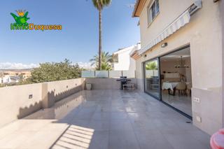 Casa aparellada a Cájar. Preciosa y moderna casa adosada reformada en cajar.