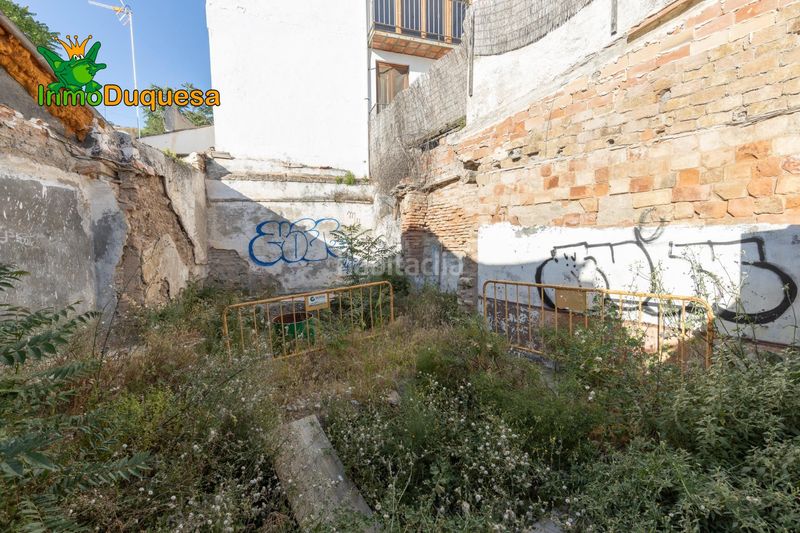 Foto d60d5cb1-f848-4cb9-8039-f3aaeb34b53f. Terreno residencial solar urbano en albaycin, con vistas a la alhambra en Granada