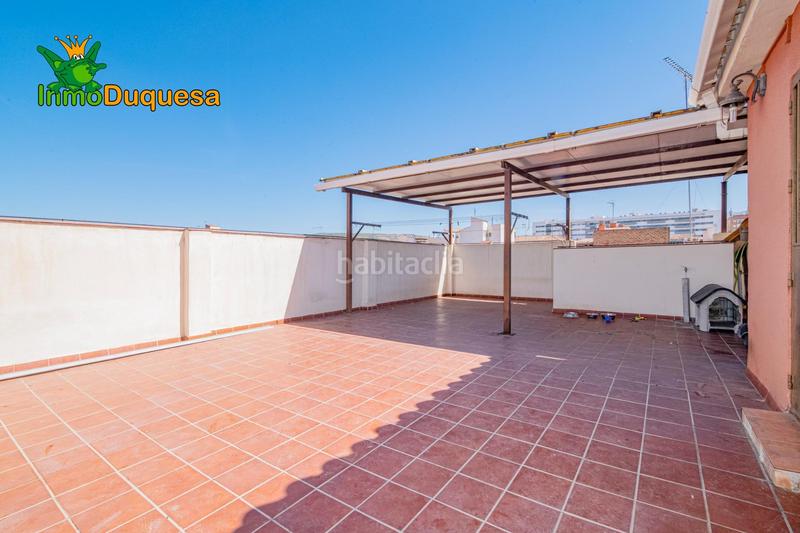 Foto 3537a296-2c4f-48e5-9199-3066555be305. Casa a schiera con riscaldamento in Barrio de Zaidín Granada