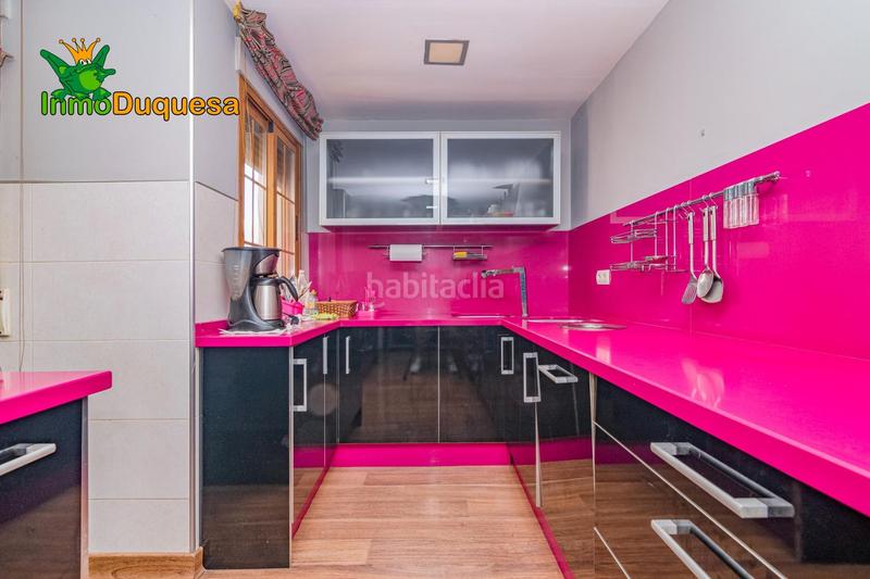 Foto 6be273ea-350f-49a0-b9b7-cbc7f60f5623. Casa a schiera con riscaldamento in Barrio de Zaidín Granada