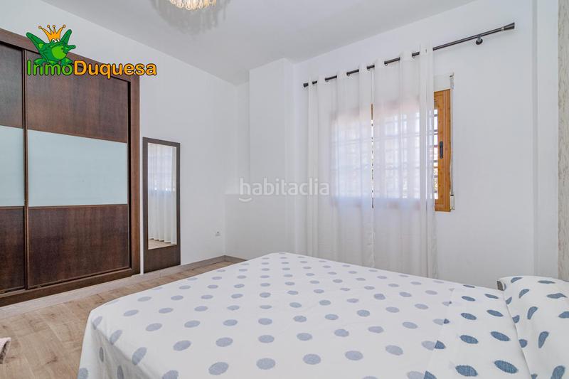 Foto b0759b36-556a-46eb-aa62-ffb3c9605d76. Casa a schiera con riscaldamento in Barrio de Zaidín Granada