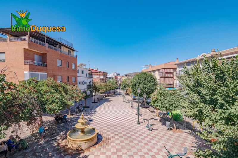 Foto b54e52e9-304f-4985-b948-74d02287bb7c. Casa a schiera con riscaldamento in Barrio de Zaidín Granada