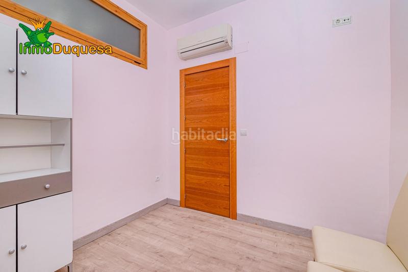 Foto f02c4fb9-5067-47d4-86b4-ef3499a5850b. Casa a schiera con riscaldamento in Barrio de Zaidín Granada