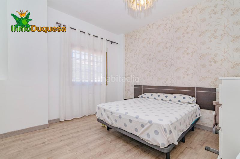 Foto fbc9659e-a646-48d1-9f91-e979f967f108. Casa a schiera con riscaldamento in Barrio de Zaidín Granada