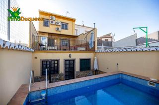 Doppelhaus in Pulianas. Adosado con piscina, en la mejor zona de pulianas.
