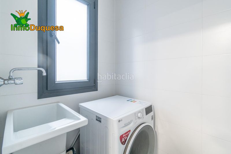 Foto d61fa970-9f9c-4b81-a4d8-b989b782f83f. Pis amb calefacció aparcament piscina a San Miguel Armilla