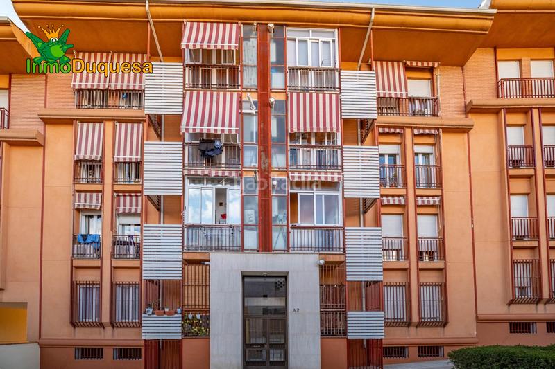 Foto 4a24b0f7-8de2-4a8e-bb9e-6b402d38319c. Pis amb calefacció aparcament a Cerrillo de Maracena - Periodistas Granada
