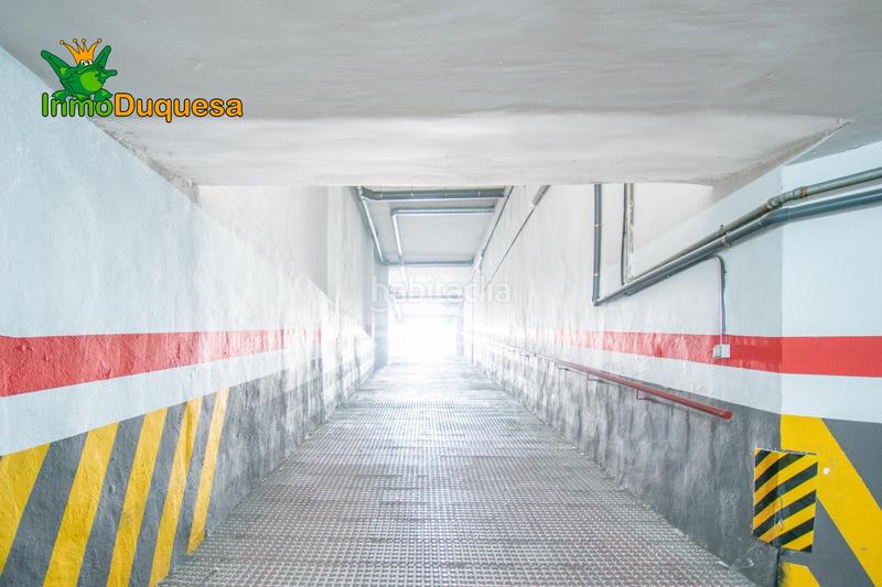 Foto 274cec44-2905-49bd-a2cf-e08a73487239. Car parking in Barrio de Zaidín Granada