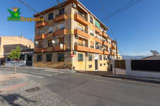 Etagenwohnung in Ayuntamiento. Piso en alhendin con terraza de 40 m y plaza de aparcamiento.
