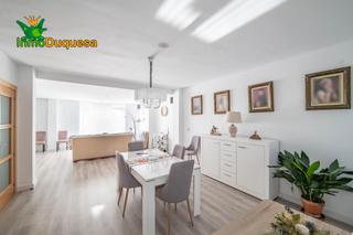 Casa adossada a Güéjar Sierra. Gran casa adosada en gejar sierra con espectaculares vistas a la