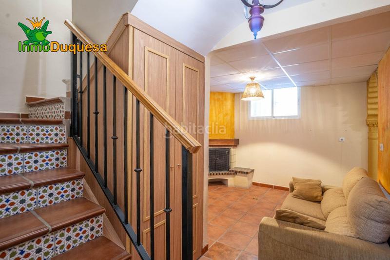 Foto 83d3abe9-f38f-4cfe-a04f-0a9515afdb2e. Casa adosada  en la salida de cullar vega. con 4 dormitorios. en Cúllar Vega