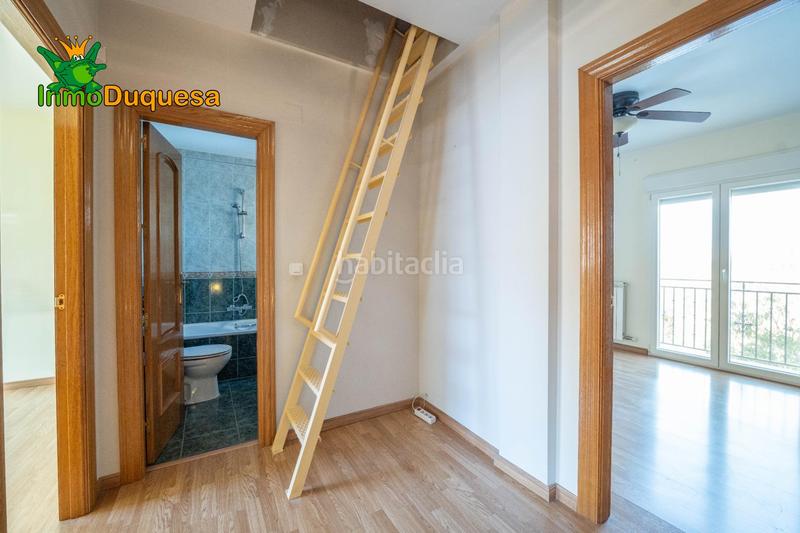 Foto 88578d72-ffd2-477d-9427-5016e43abb88. Casa adosada  en la salida de cullar vega. con 4 dormitorios. en Cúllar Vega