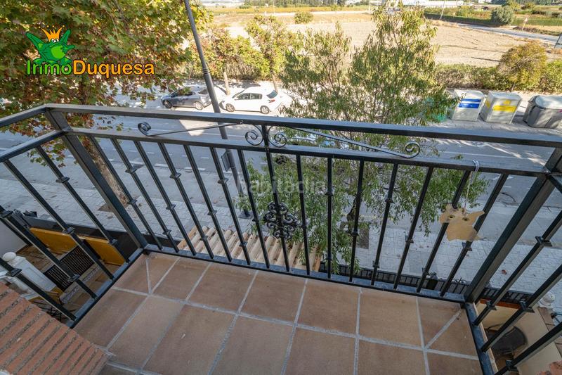 Foto c34a649c-1892-4deb-b75f-4634d582836b. Casa adosada  en la salida de cullar vega. con 4 dormitorios. en Cúllar Vega