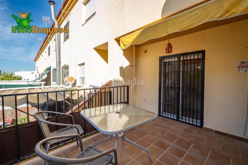 Foto dbddc06b-0caf-4aec-a8d7-cf4a224b80e2. Casa adosada  en la salida de cullar vega. con 4 dormitorios. en Cúllar Vega