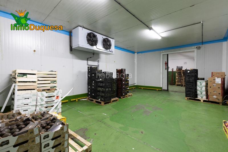 Foto 02d33a75-bdef-49f1-916d-904b9212fbfb. Bâtiment à usage industriel dans Almuñecar centro Almuñécar