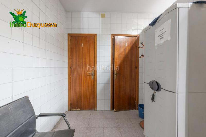 Foto 3fe054f7-7274-4326-8ec8-035ce6af424f. Bâtiment à usage industriel dans Almuñecar centro Almuñécar